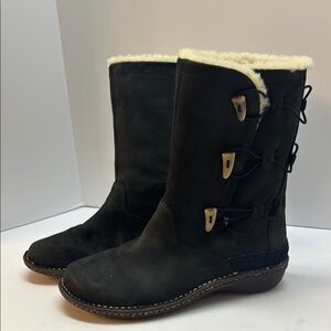 UGG Kona Women's Black Winter Boots with Cream Shearling